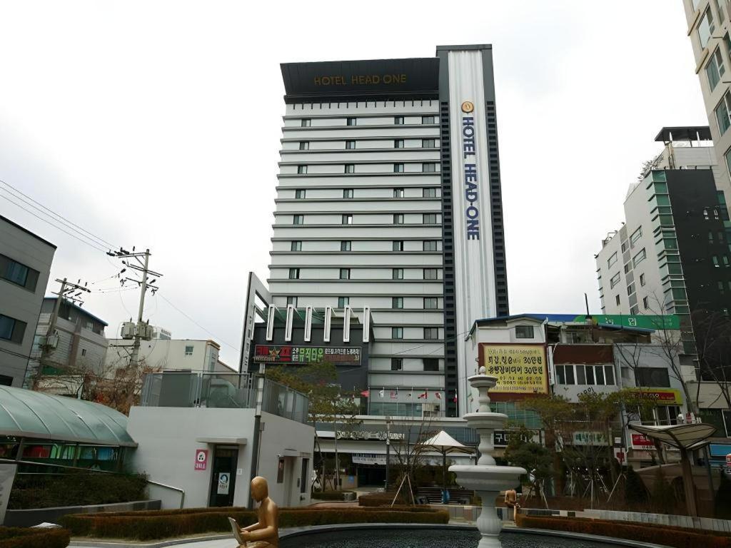 โรงแรมเฮด-วัน อึยจองบู ภายนอก รูปภาพ
